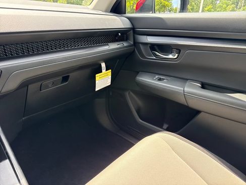 Used 2026 Honda CR-V LX image 17