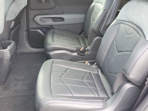 New 2027 Kia Telluride SX Prestige X-Pro AWD/4WD image 11