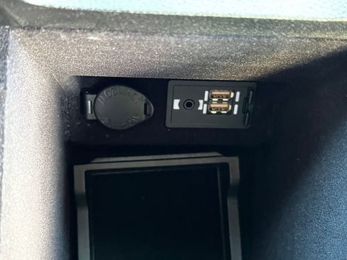 Used 2018 Lexus ES 350 w/ Navigation System Package image 22