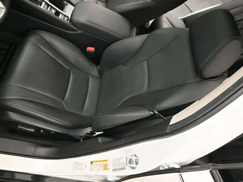 Used 2024 Honda Accord Touring image 12