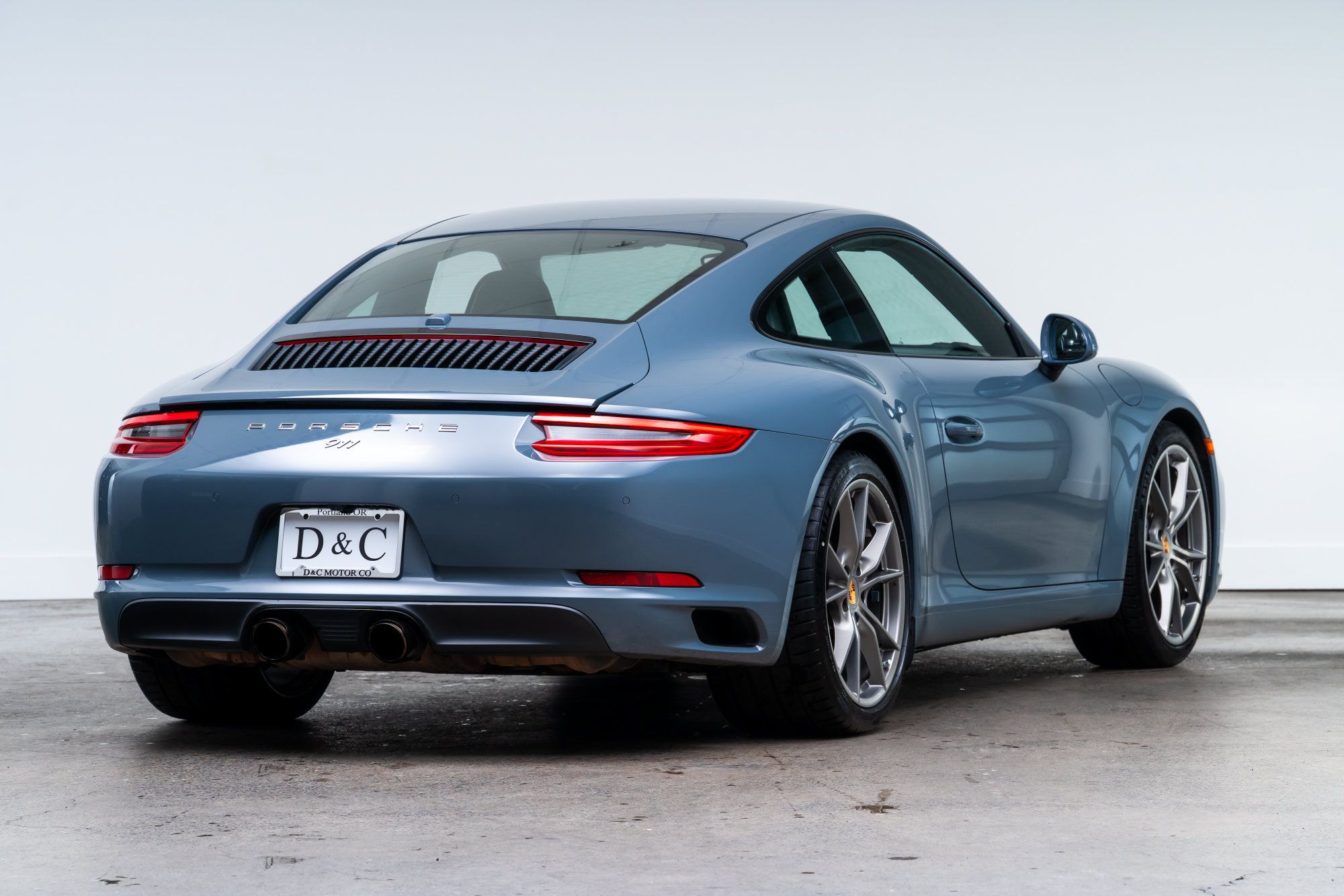 Used 2017 Porsche 911 Carrera RWD image 8