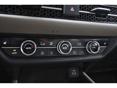 Used 2025 Honda HR-V EX-L image 24