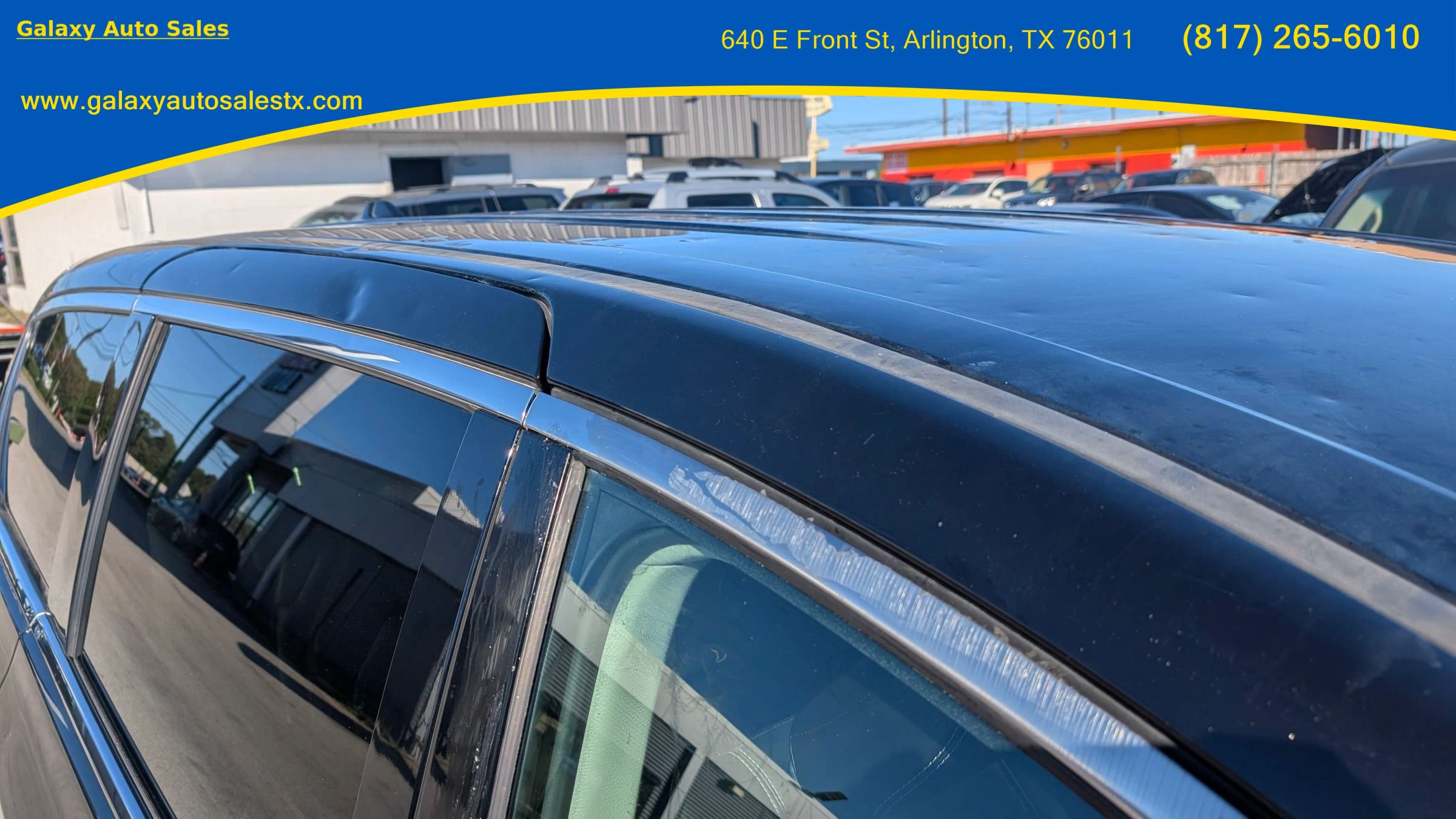 Used 2024 Chrysler Pacifica Touring-L FWD image 10