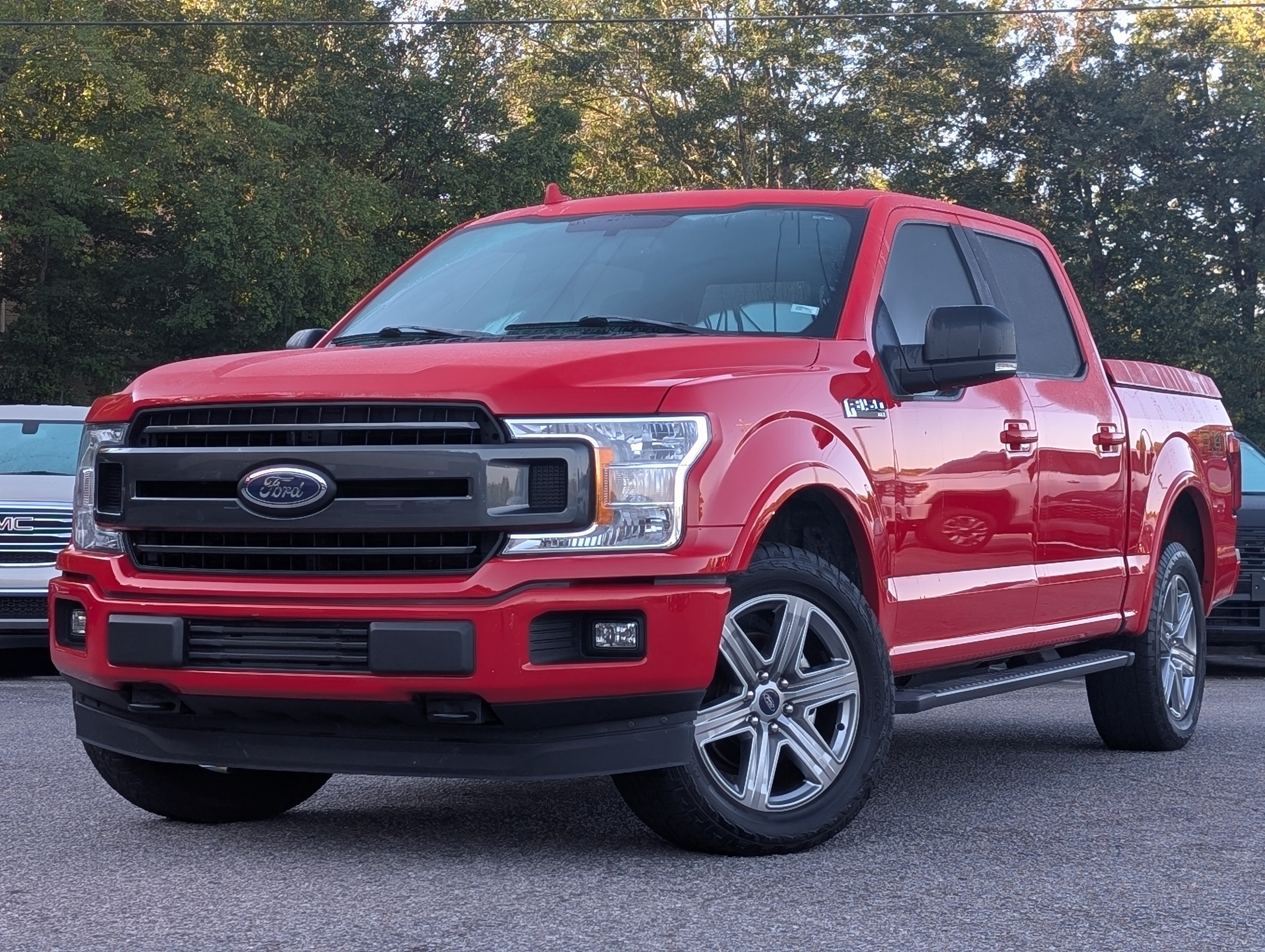 Used 2018 Ford F150 XLT w/ Equipment Group 302A Luxury AWD/4WD image 4