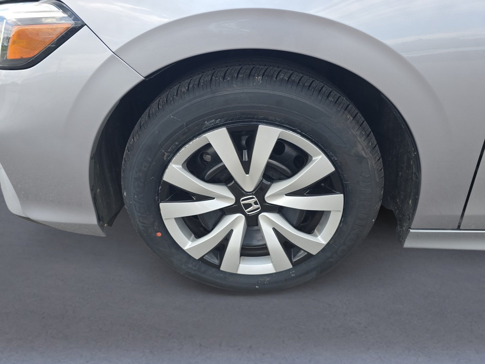 Used 2025 Honda Civic LX image 10