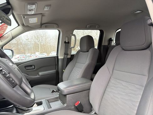 Used 2022 Nissan Frontier S w/ Technology Package image 25