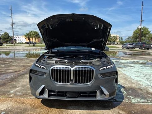 Used 2024 BMW X7 xDrive40i AWD/4WD image 21
