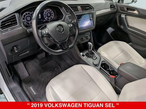 Used 2019 Volkswagen Tiguan SEL AWD/4WD image 11