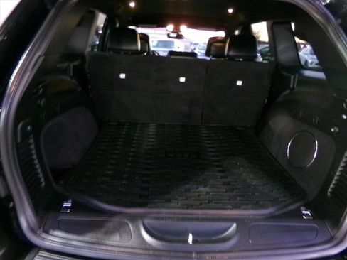 Used 2020 Jeep Grand Cherokee Altitude image 11