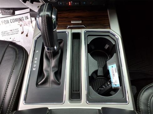 Used 2018 Ford F150 Lariat image 25