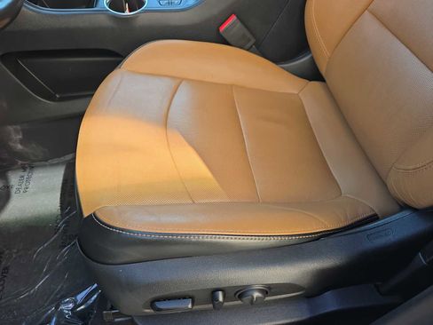 Used 2020 GMC Terrain SLT w/ Preferred Package image 15