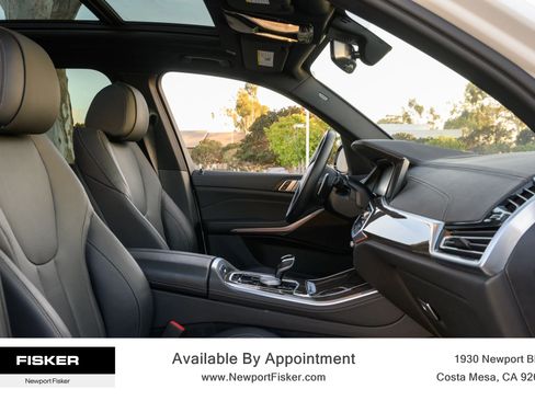 Used 2022 BMW X5 xDrive45e w/ M Sport Package AWD/4WD image 32