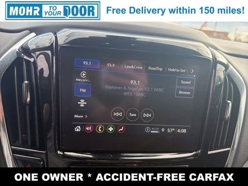 Used 2023 Chevrolet Traverse LT image 20