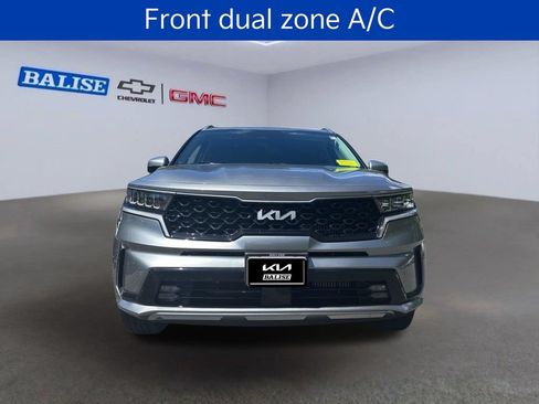 Used 2023 Kia Sorento EX AWD/4WD image 9