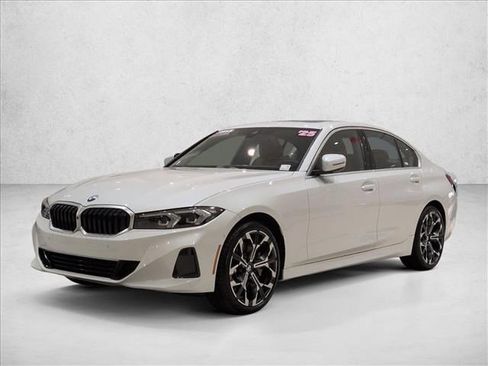 Used 2025 BMW 330i xDrive Sedan image 1