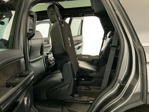 Used 2020 Ford Expedition Limited AWD/4WD image 35