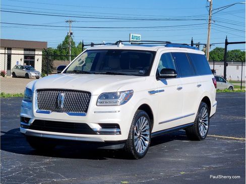Used 2019 Lincoln Navigator Reserve w/ Cargo Package AWD/4WD image 6