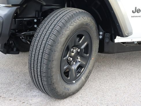 New 2026 Jeep Wrangler Sport AWD/4WD image 12