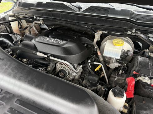 Used 2022 RAM 2500 Laramie AWD/4WD image 33