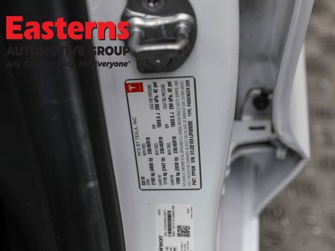 Used 2018 Tesla Model 3 Long Range image 35