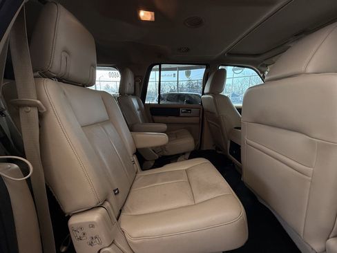 Used 2017 Ford Expedition EL XLT w/ Equipment Group 202A image 30