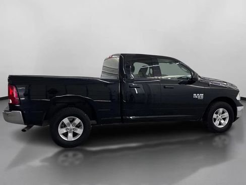 Used 2024 RAM 1500 Classic SLT AWD/4WD image 11