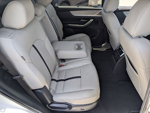 Certified 2024 MAZDA CX-90 Plug-In Hybrid w/ Preferred AWD/4WD image 21