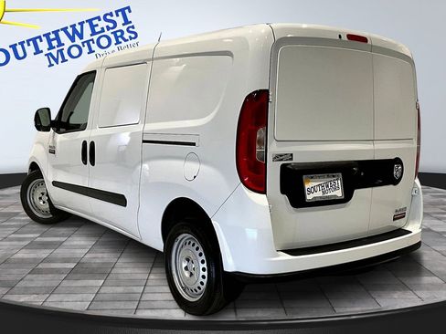 Used 2022 RAM ProMaster City Tradesman image 4