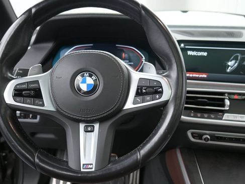 Used 2023 BMW X5 xDrive40i w/ M Sport Package AWD/4WD image 12