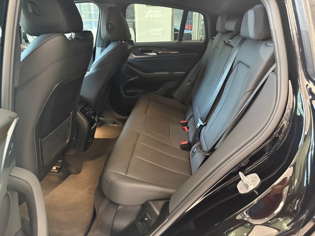 Used 2019 BMW X4 xDrive30i w/ Convenience Package AWD/4WD image 7