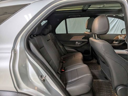 Used 2025 Mercedes-Benz GLE 350 4MATIC image 16
