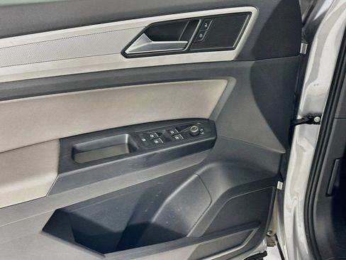Used 2021 Volkswagen Atlas Cross Sport S FWD image 18