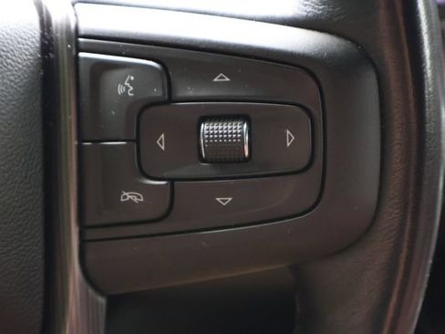 Used 2023 GMC Yukon Denali Ultimate AWD/4WD image 7