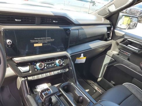 New 2026 GMC Sierra 1500 AT4X AWD/4WD image 28