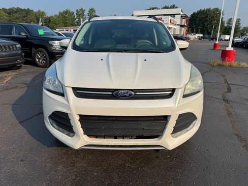 Used 2014 Ford Escape SE w/ Equipment Group 201A AWD/4WD image 8