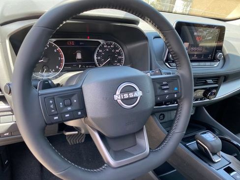 New 2026 Nissan Rogue SV w/ Cold Weather Package AWD/4WD image 12