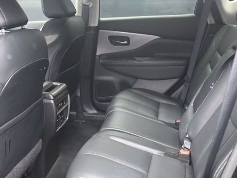 Used 2023 Nissan Murano SL w/ SL Moonroof Package FWD image 17