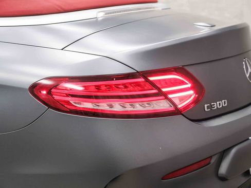 Used 2019 Mercedes-Benz C 300 Cabriolet image 7