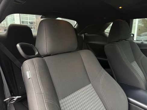 Used 2023 Dodge Challenger SXT image 22