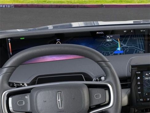 New 2025 Lincoln Nautilus Premier AWD/4WD image 13