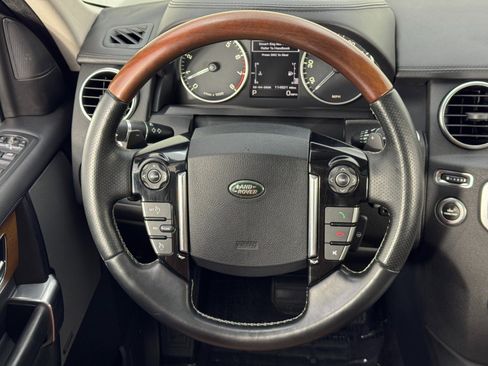 Used 2016 Land Rover LR4 HSE LUX image 21