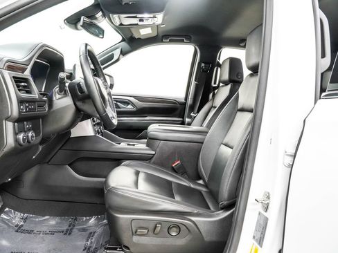Used 2024 Chevrolet Tahoe LT RWD image 16