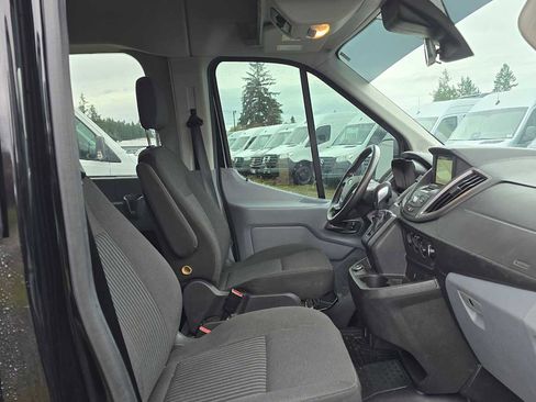 Used 2018 Ford Transit 350 XLT image 11