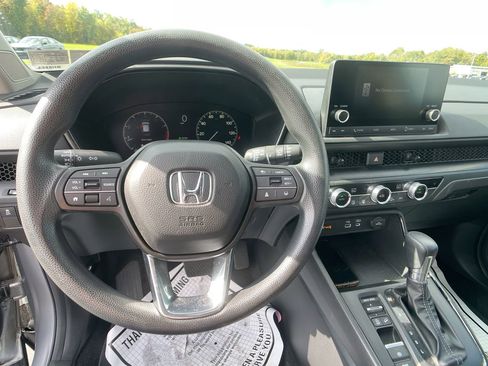Certified 2024 Honda CR-V EX image 15