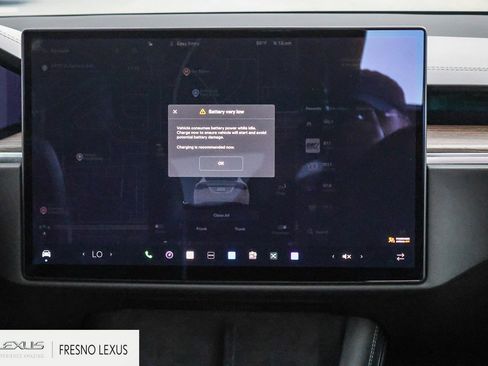 Used 2022 Tesla Model X image 17