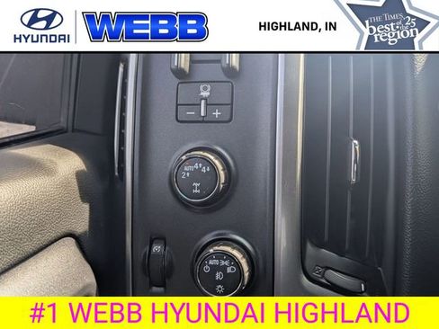 Used 2017 Chevrolet Silverado 1500 LT w/ All Star Edition image 13