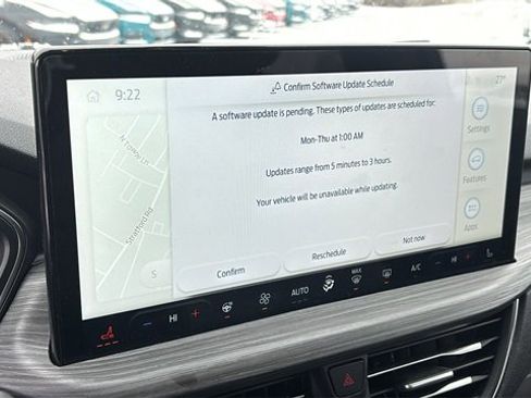 Used 2024 Ford Escape Platinum w/ Premium Technology Package image 16