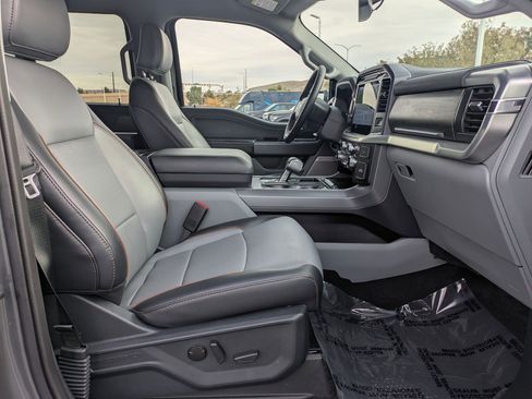 Used 2025 Ford F150 Lariat w/ Equipment Group 501A Mid image 30