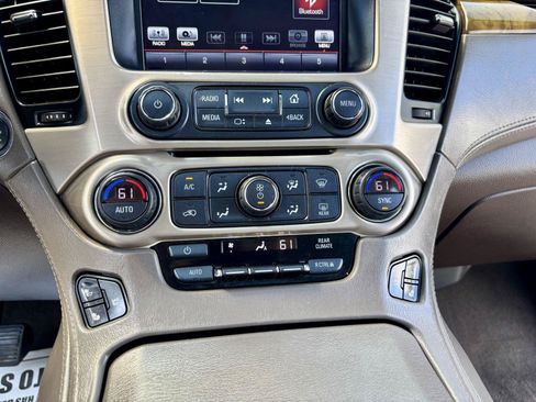 Used 2016 GMC Yukon Denali w/ Open Road Package AWD/4WD image 38