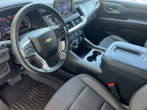 Used 2024 Chevrolet Tahoe LS RWD image 10